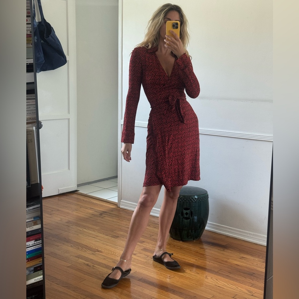 Diane Von Furstenberg Red V-Neck Wrap Dress